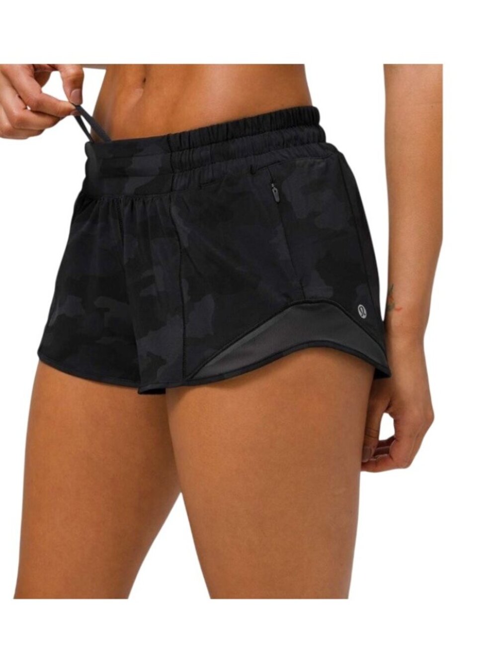 Lululemon Hotty Hot High Rise Lined Shorts Size 12 Heritage Camo Deep Coal Multi